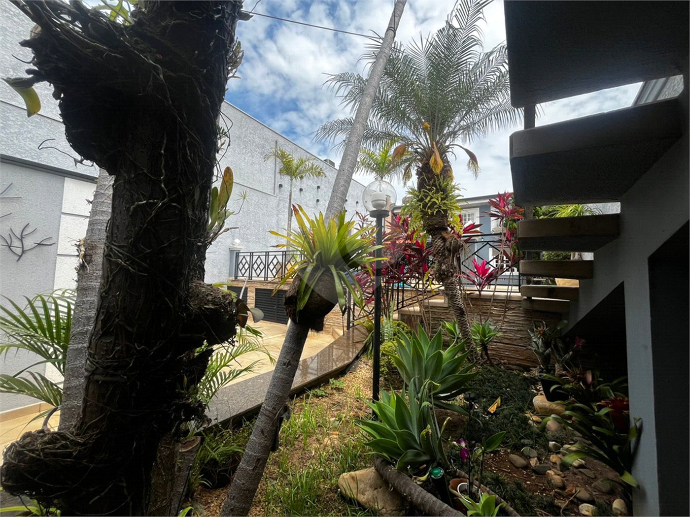 Casa à venda com 6 quartos, sendo 3 suítes, no Centro, Itapetininga, SP