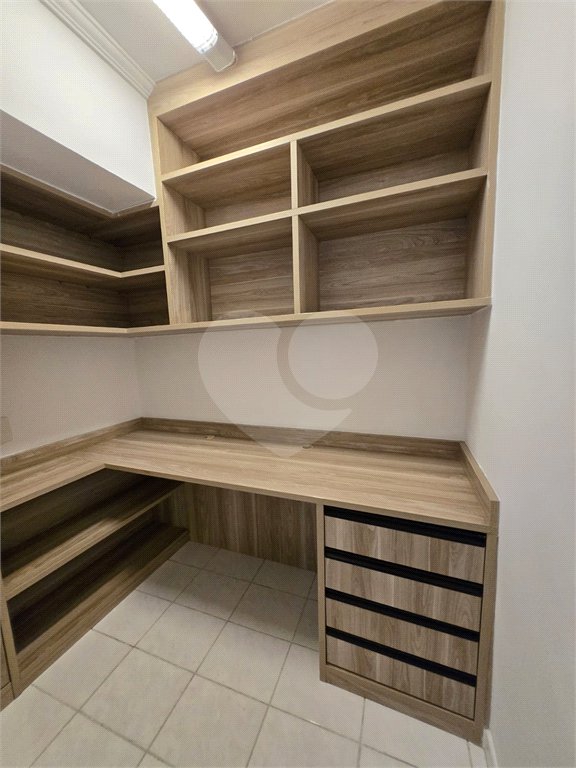 Apartamento à venda com 3 quartos, sendo 1 suíte,  em Indianópolis, São Paulo, SP