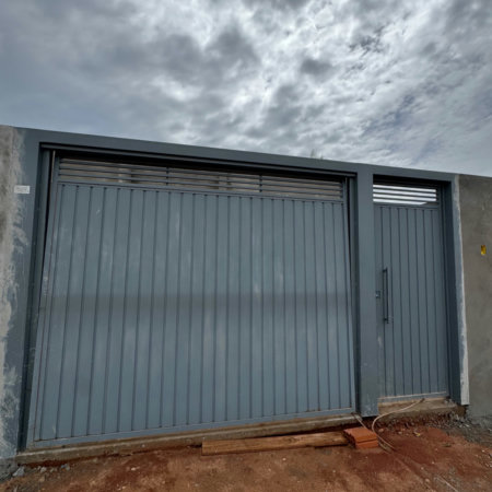 Casa à venda com 3 quartos, sendo 1 suíte,  em Jardim Alvorada, Três Lagoas, MS
