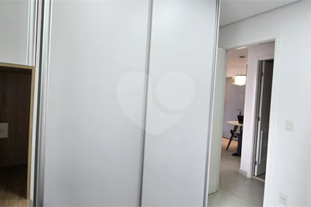 Apartamento à venda com 2 quartos, sendo 1 suíte, em Vila Andrade, São Paulo, SP