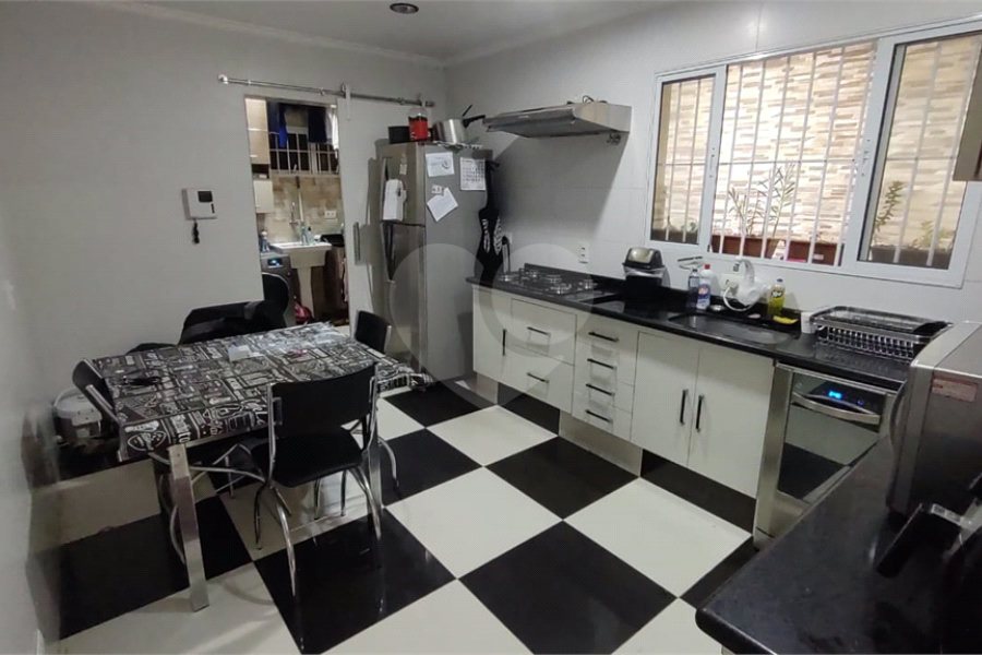 Sobrado à venda com 3 suítes em Imirim, São Paulo, SP