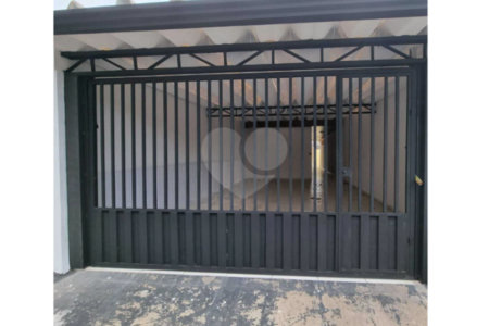 Casa à venda com 2 quartos, sendo 1 suíte, em São Luiz, Itu, SP