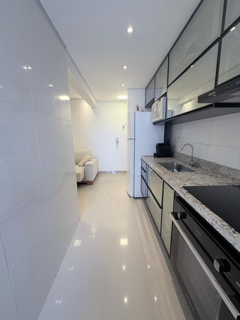 Apartamento com 2 dormitórios à venda, 53 m² por R$ 795.000,00 - Embaré - Santos/SP