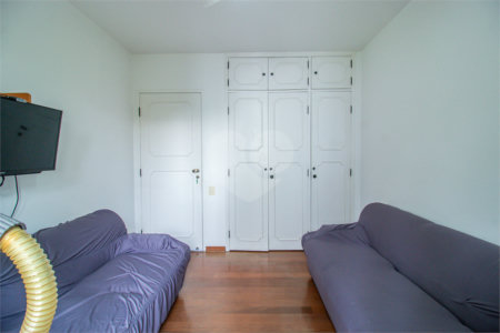 Apartamento à venda com 4 quartos, sendo 3 suítes, em Chácara Santo Antônio, São Paulo, SP