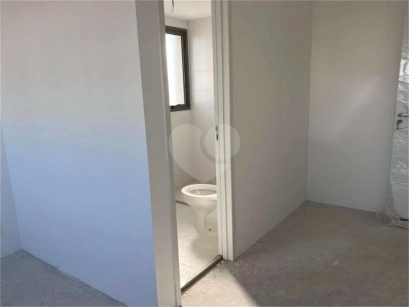 Apartamento à venda com 3 quartos, sendo 1 suíte,  em Vila Independência, São Paulo, SP