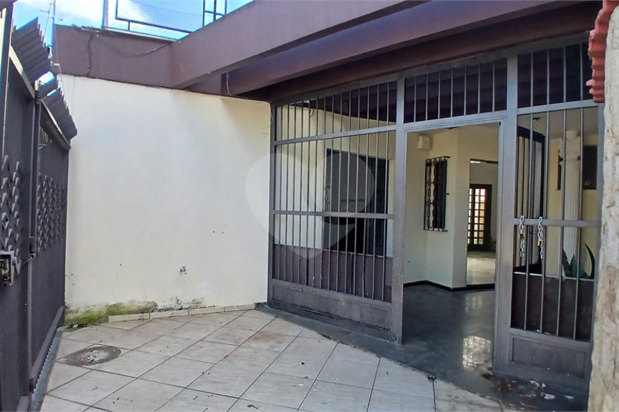 Sobrado à venda com 4 quartos, sendo 1 suíte, em Santana, São Paulo, SP