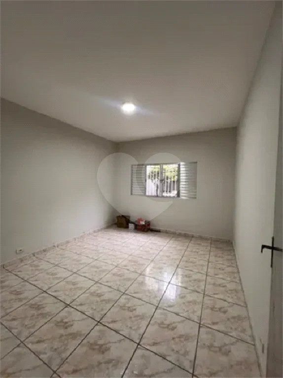 Casa à venda com 3 quartos em Jaraguá, São Paulo, SP