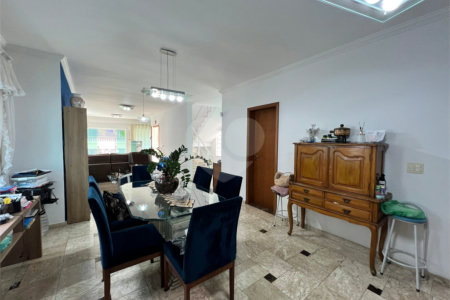 Casa à venda com 4 suítes no condomínio Residencial Cantareira, São Paulo - SP