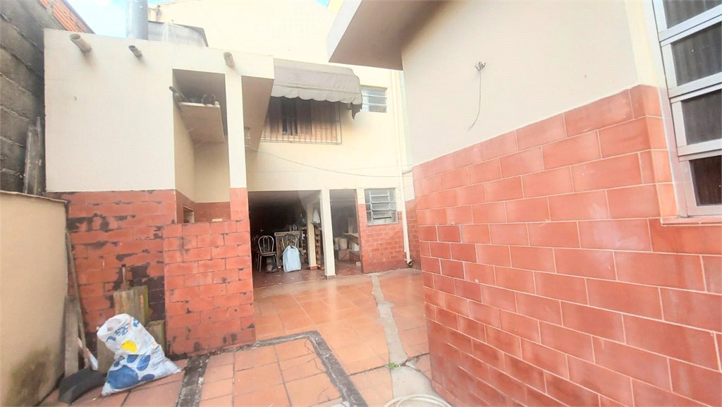 Casa à venda com 3 quartos, sendo 1 suíte, em Lapa, São Paulo, SP