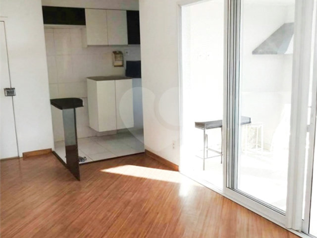 Apartamento à venda com 2 quartos, sendo 1 suíte,  em Santana, São Paulo, SP