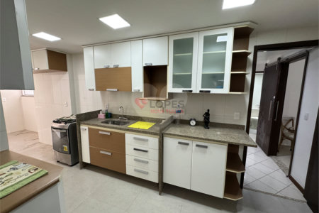 Apartamento à venda com 4 quartos, sendo 1 suíte, em Tijuca, Rio de Janeiro, RJ