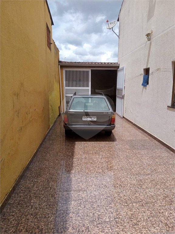 Casa à venda com 3 quartos em Sítio São José, Suzano, SP