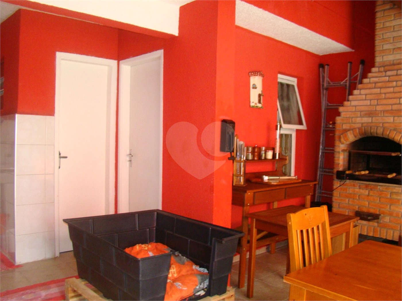 Sobrado à venda com 2 quartos, sendo 1 suíte, em Jardim São Luís, Suzano, SP