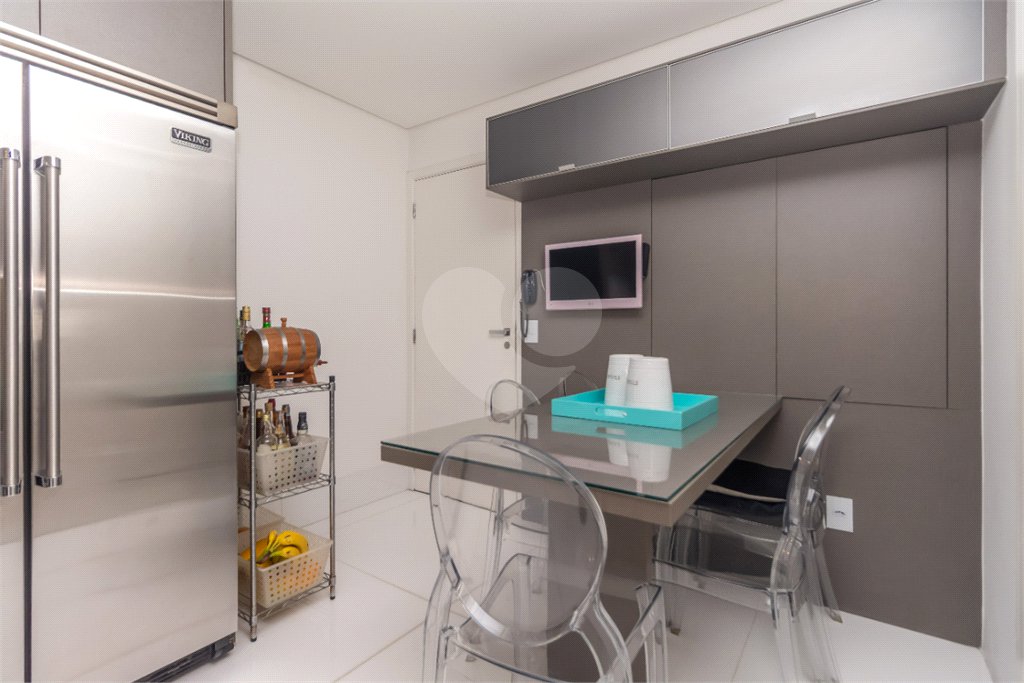 Apartamento à venda com 4 suítes em Campo Belo, São Paulo, SP