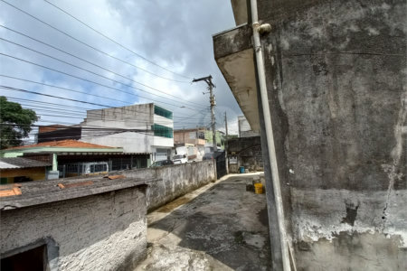 Casa de 292m² de terreno à venda - Vila Pirajussara