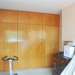 Sobrado à venda com 4 quartos, sendo 2 suítes,  em Alto da Boa Vista, São Paulo, SP