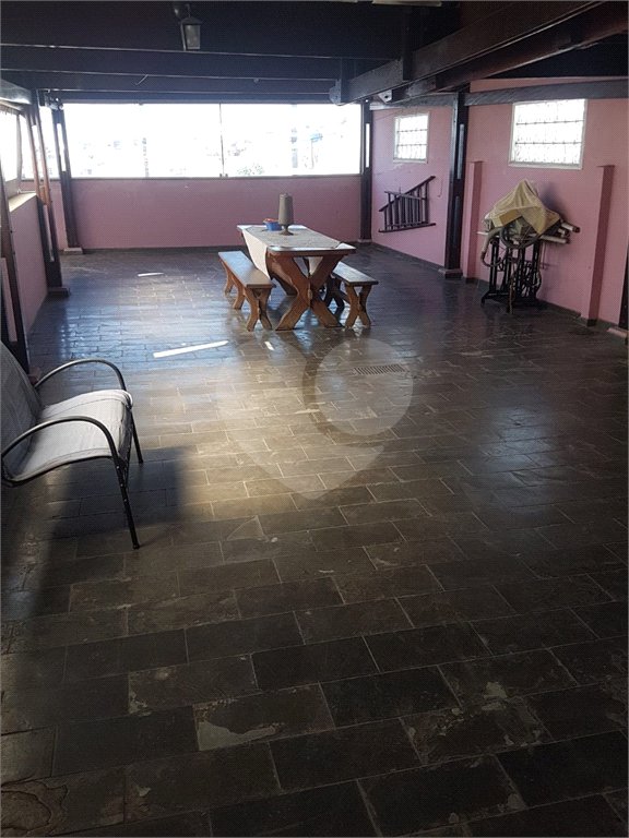 Sobrado à venda com 2 quartos em Vila Medeiros, São Paulo, SP