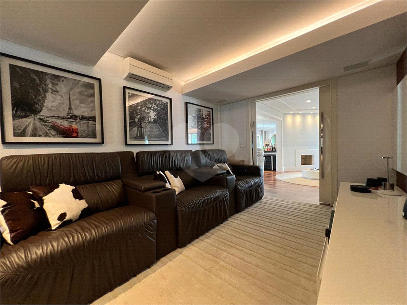 Apartamento para alugar com 4 suítes em Água Fria, São Paulo, SP