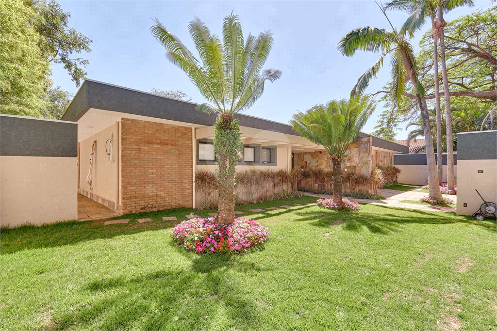 Casa Térrea à venda com 4 quartos, sendo 3 suítes, em Jardim Prudência, São Paulo, SP