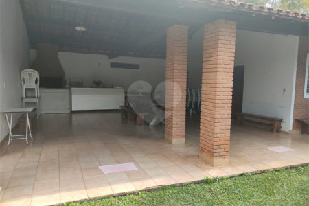 Chácara à venda com 3 quartos, sendo 1 suíte, em Vila Liberdade, Jundiaí, SP
