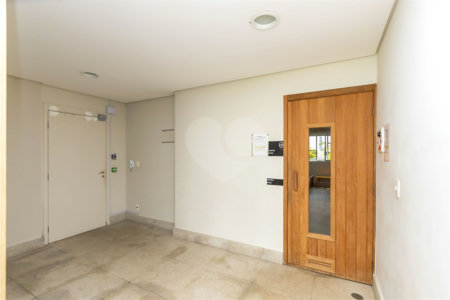 Apartamento à venda com 3 quartos, sendo 1 suíte,  em Jardim Caboré, São Paulo, SP