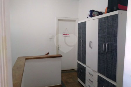 Sobrado à venda com 4 quartos, sendo 3 suítes,  em Vila Monumento, São Paulo, SP