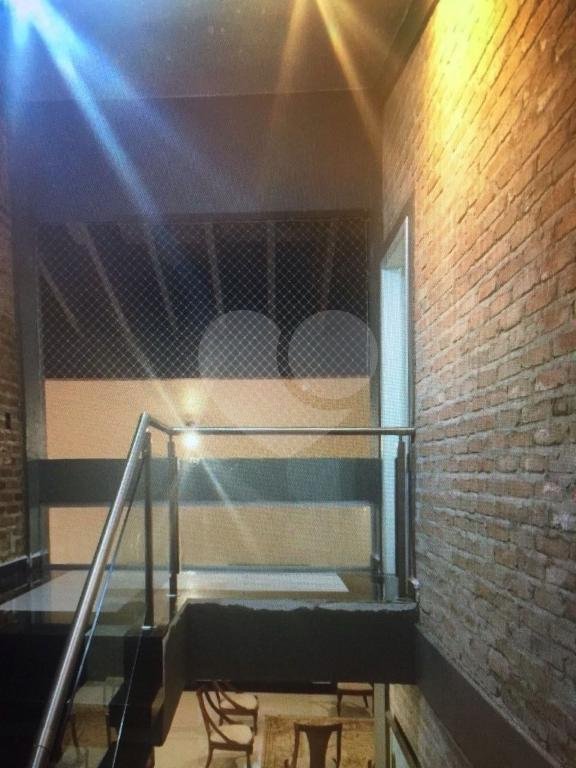 Sobrado à venda com 4 quartos, sendo 2 suítes, em Jaraguá, São Paulo, SP