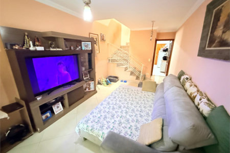 Casa de Vila à venda com 3 quartos, sendo 1 suíte, em Vila Mazzei, São Paulo, SP