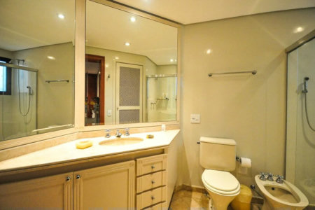 Apartamento à venda com 4 suítes em Vila Andrade, São Paulo, SP