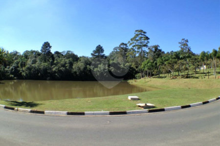 Casa à venda com 4 suítes no condomínio Parque das Artes, Embu das Artes - SP