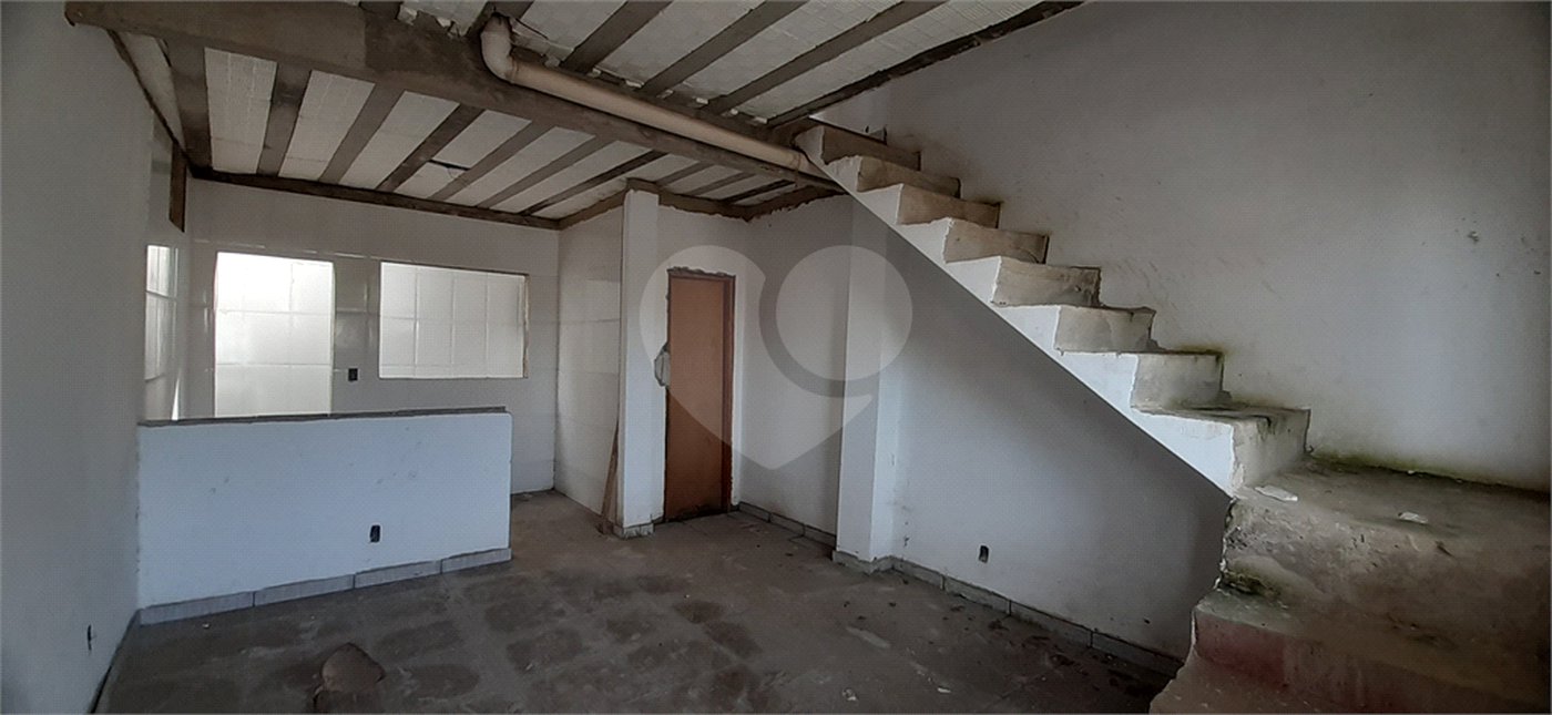 Casa à venda com 2 quartos em Campo Grande, Rio de Janeiro, RJ