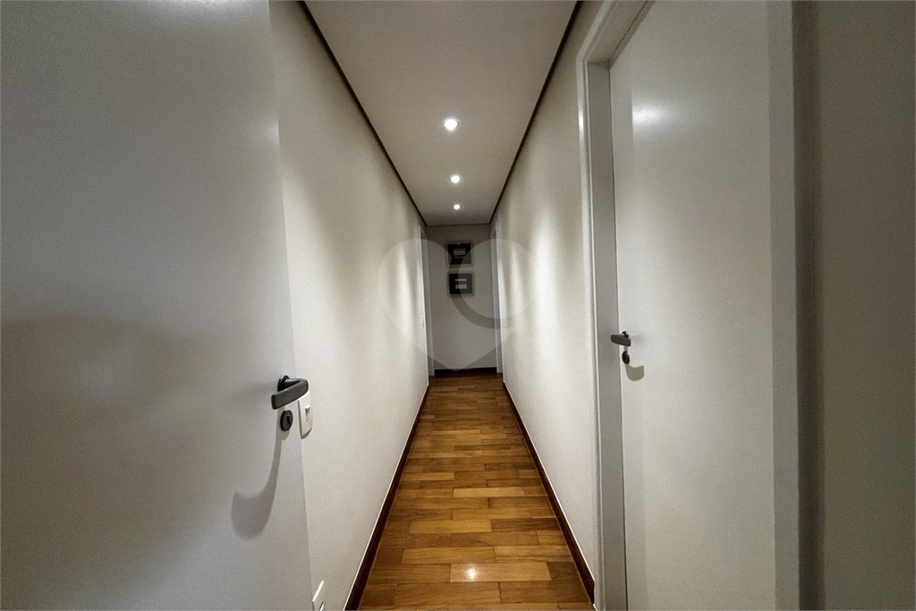 Apartamento para alugar com 3 suítes em Vila Romana, São Paulo, SP