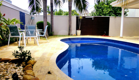 Casa à venda com 3 suítes no condomínio Residencial Jardim América, Vinhedo - SP