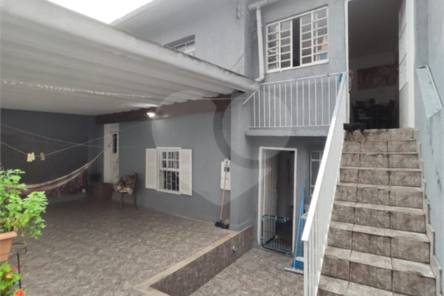 Sobrado à venda com 3 quartos em Parada Inglesa, São Paulo, SP
