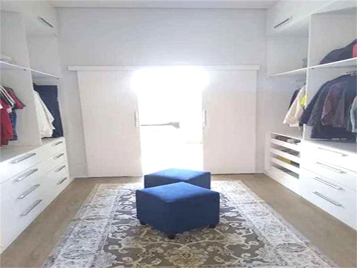 Casa à venda com 3 suítes no condomínio Terras da Alvorada, Itupeva - SP