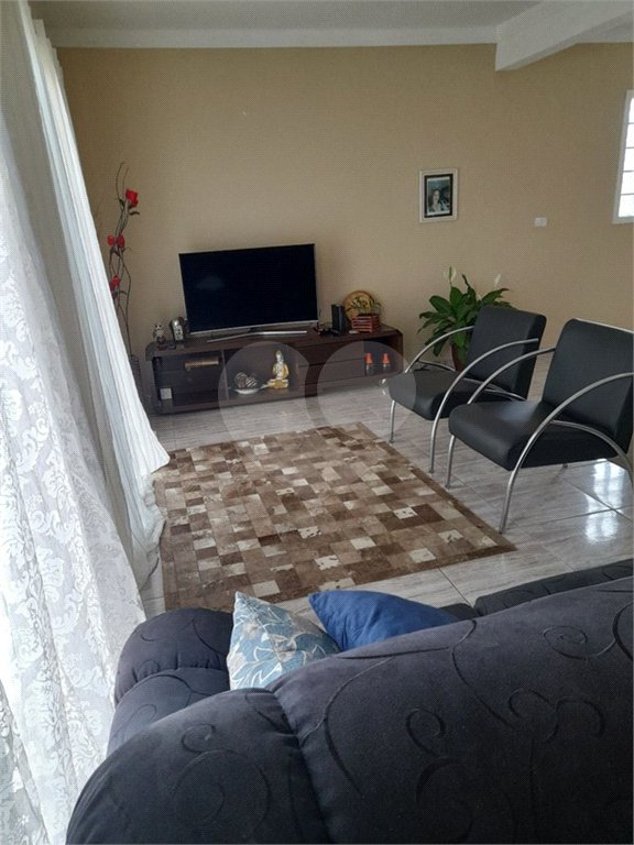 Casa à venda com 2 quartos, sendo 1 suíte,  em Jardim Maria Eugênia, Sorocaba, SP