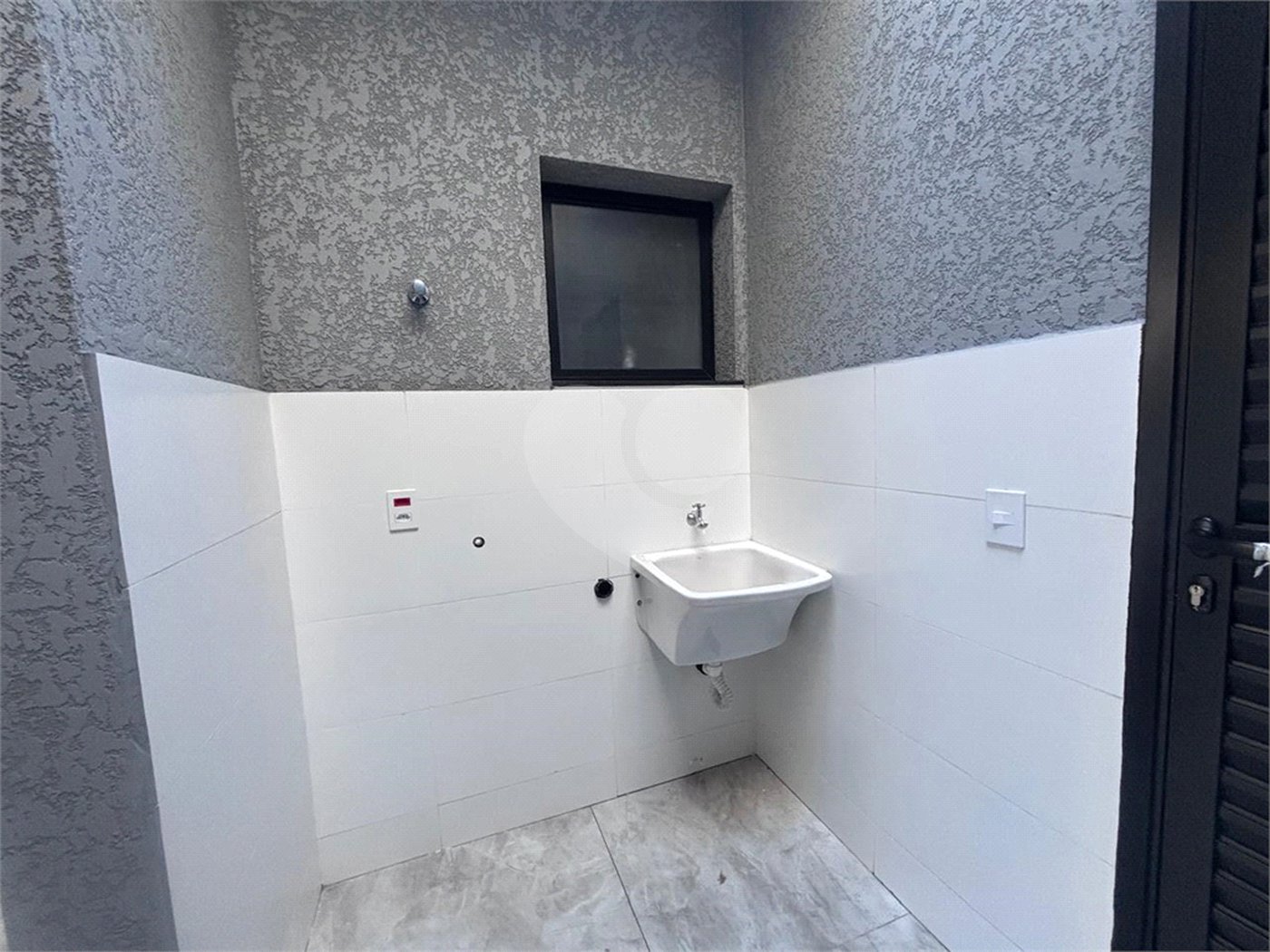 Casa à venda com 3 suítes no condomínio Villagio Wanel, Sorocaba - SP