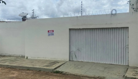 Terreno à venda em Loteamento Parque dos Ipês, Balsas, MA