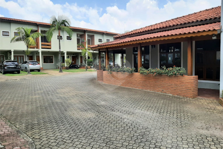 Casa à venda com 3 quartos, sendo 1 suíte, no condomínio Cantareira Park, São Paulo - SP