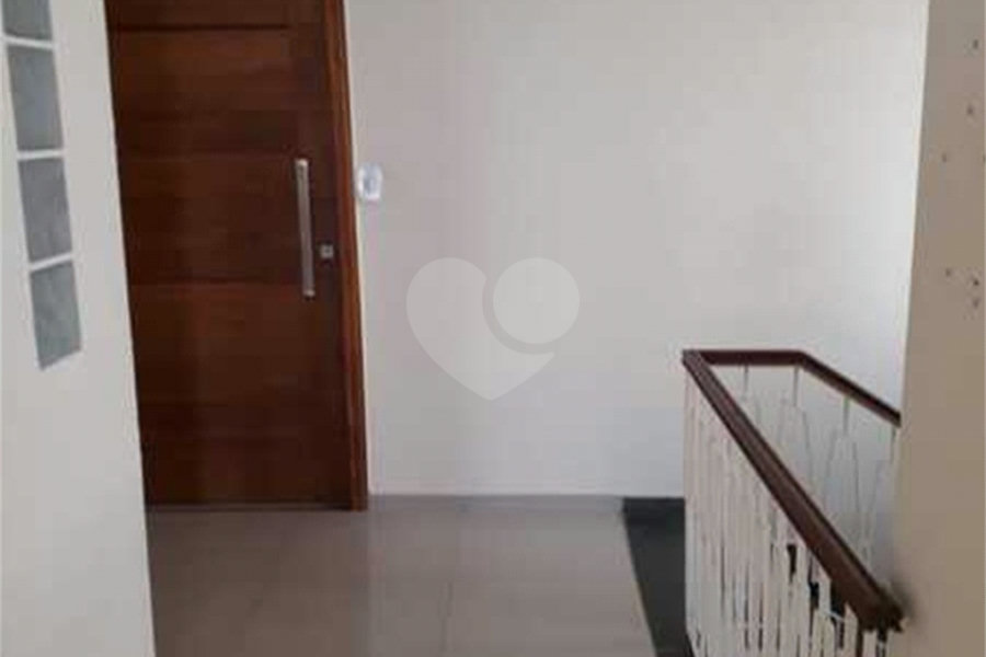Casa à venda com 4 quartos, sendo 2 suítes, em Santana, São Paulo, SP
