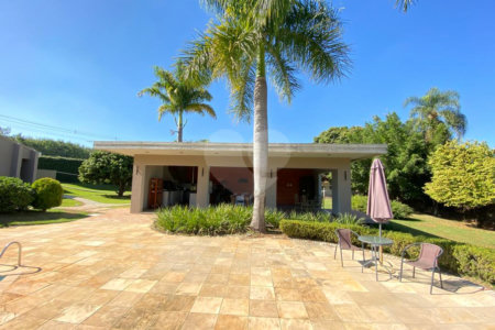 Casa à venda com 5 suítes no condomínio Santa Maria, Votorantim - SP