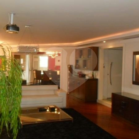 Apartamento à venda com 4 suítes em Campo Belo, São Paulo, SP