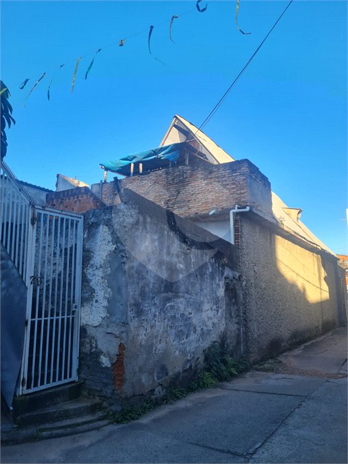 Sobrado à venda com 5 quartos, sendo 4 suítes, em Parque Edu Chaves, São Paulo, SP