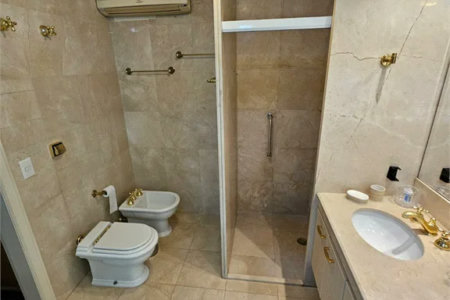 Casa à venda com 3 quartos, sendo 2 suítes, no condomínio La Vilette, São Paulo - SP