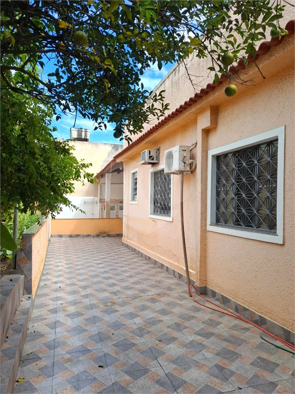 Casa Térrea à venda com 4 quartos, sendo 1 suíte, em Campo Grande, Rio de Janeiro, RJ