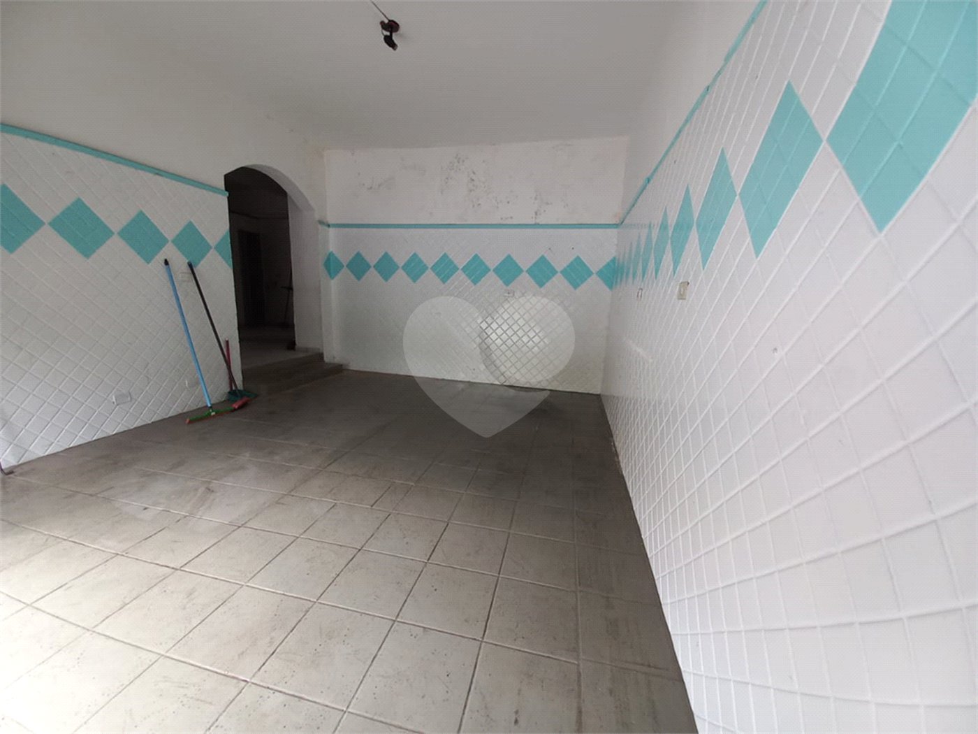 Casa à venda com 2 quartos em Jardim Pinheiros, São Paulo, SP