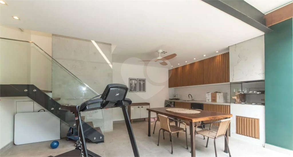 Sobrado à venda com 4 quartos, sendo 1 suíte,  em Cidade Monções, São Paulo, SP