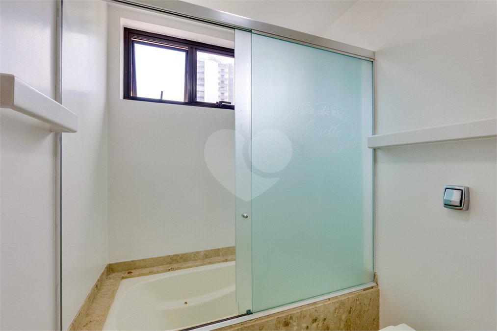 Apartamento à venda com 4 suítes em Alto da Boa Vista, São Paulo, SP