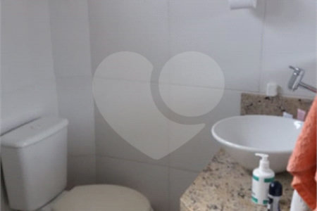 Sobrado à venda com 2 quartos em Chácara Monte Alegre, São Paulo, SP