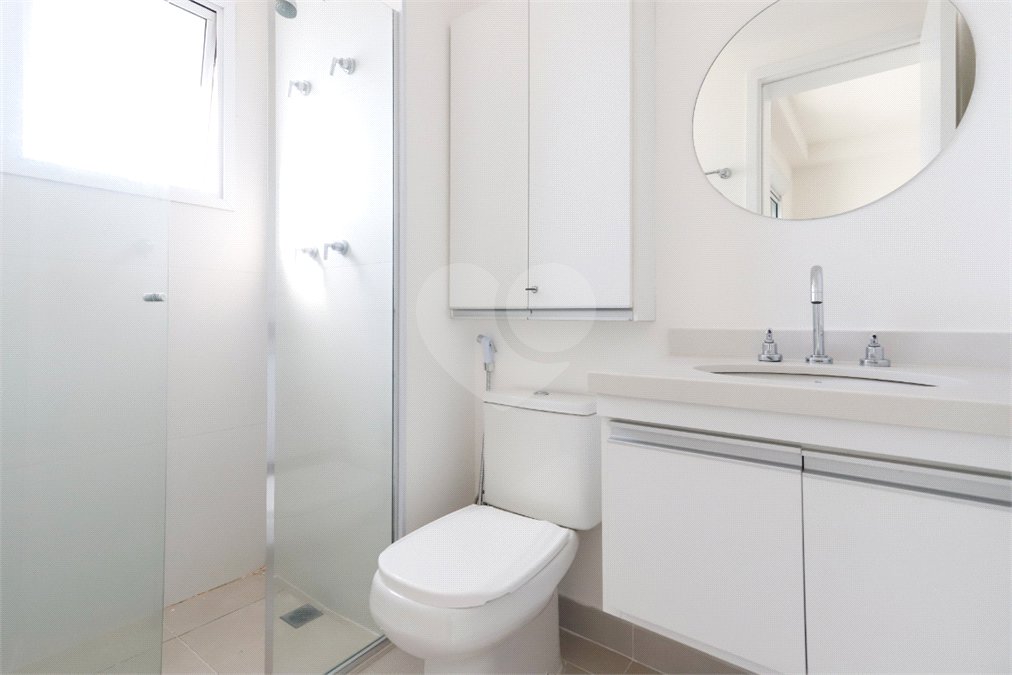 Apartamento à venda com 3 suítes em Vila Anastácio, São Paulo, SP